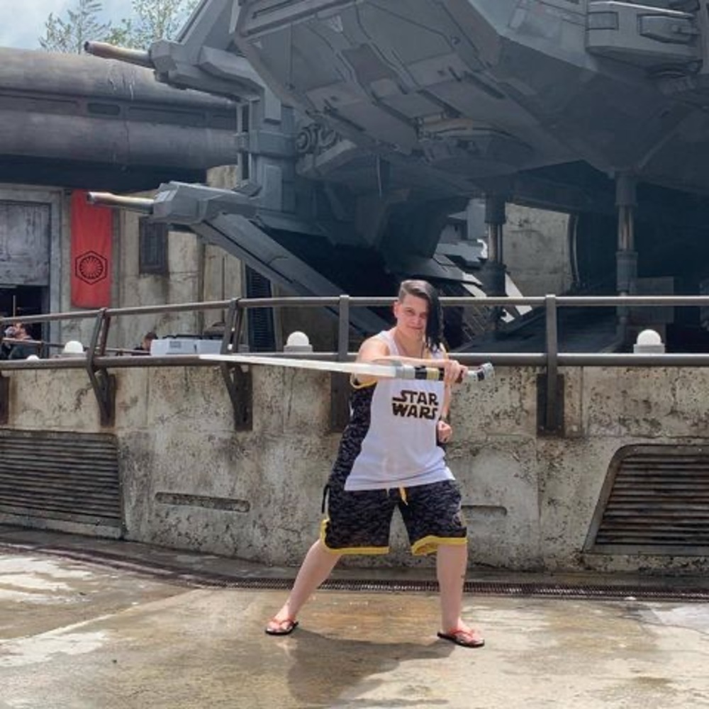 Meet your Posher, Raven